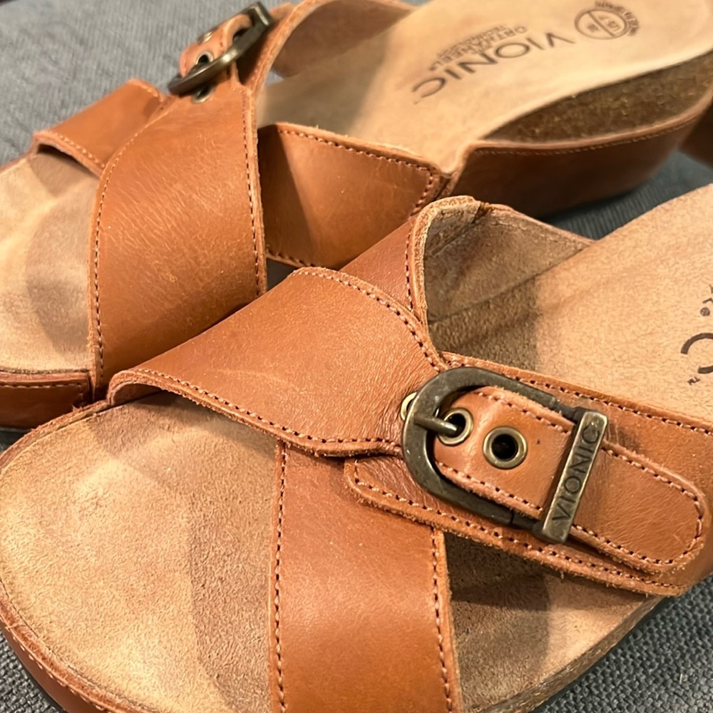 Vionic Mallorca wedge sandals